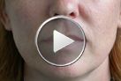 Embellissement de la bouche par réhydratation des lèvres. Prévention de l'apparition des rides d'amertumes débutantes